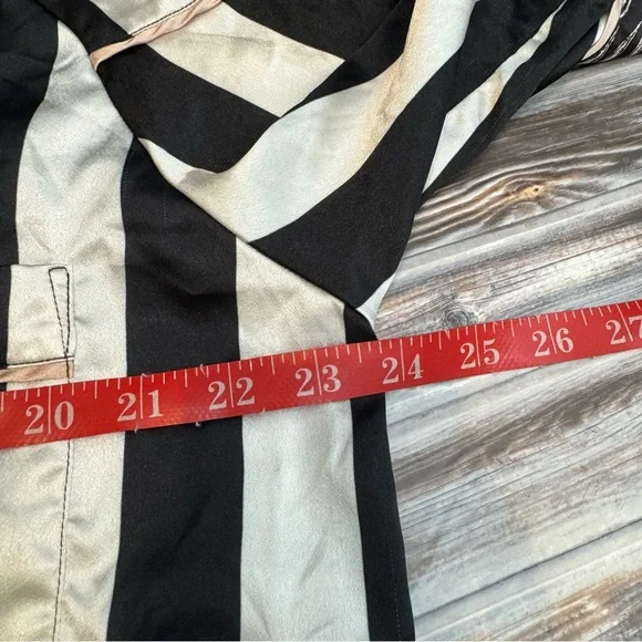 We Are Hah HAHT Striped Printed Button Down Satin Long Sleeve Pajama Shirt Sz XL - Picture 12 of 12